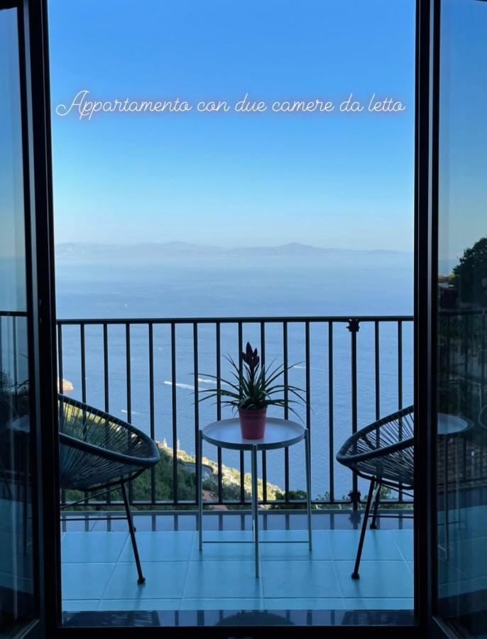 Seaview Apartments Furore Bagian luar foto